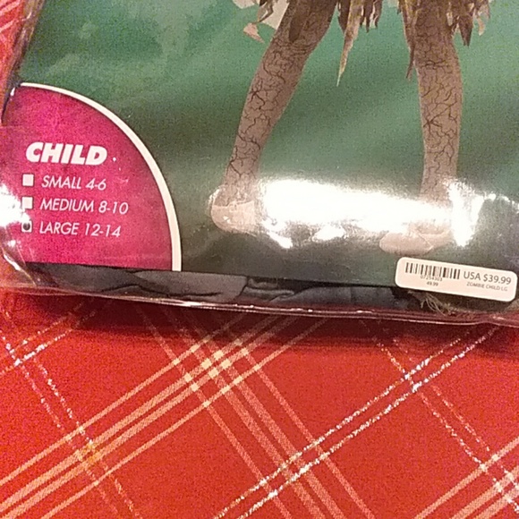 Kid Halloween costume - Picture 3 of 3